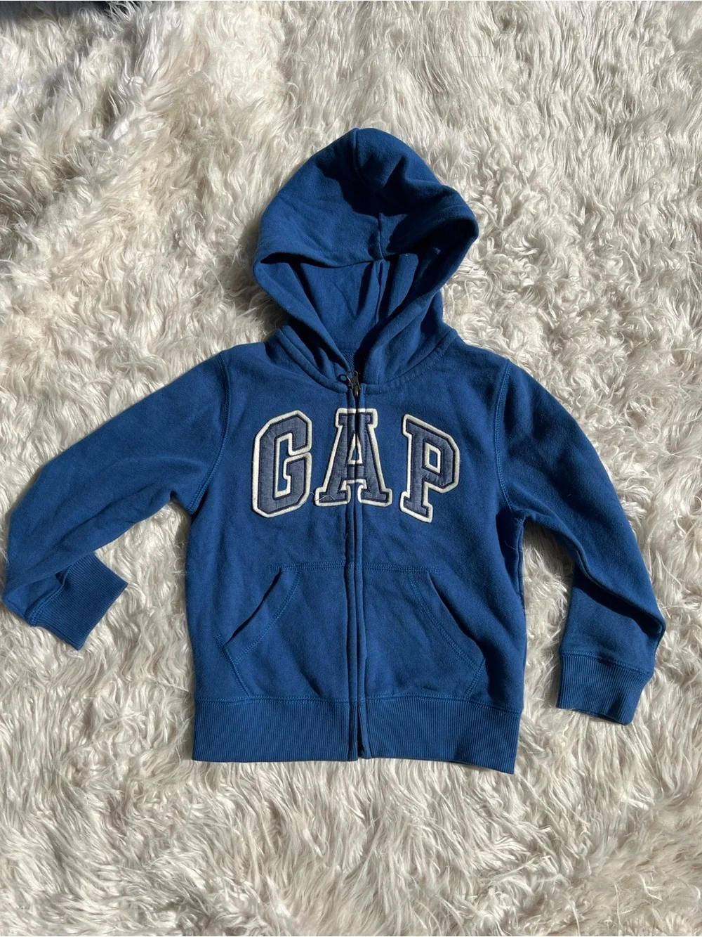 GAP Kids Hoodies bundle in Gray, Navy & Blue New and ECU Size Small & 5